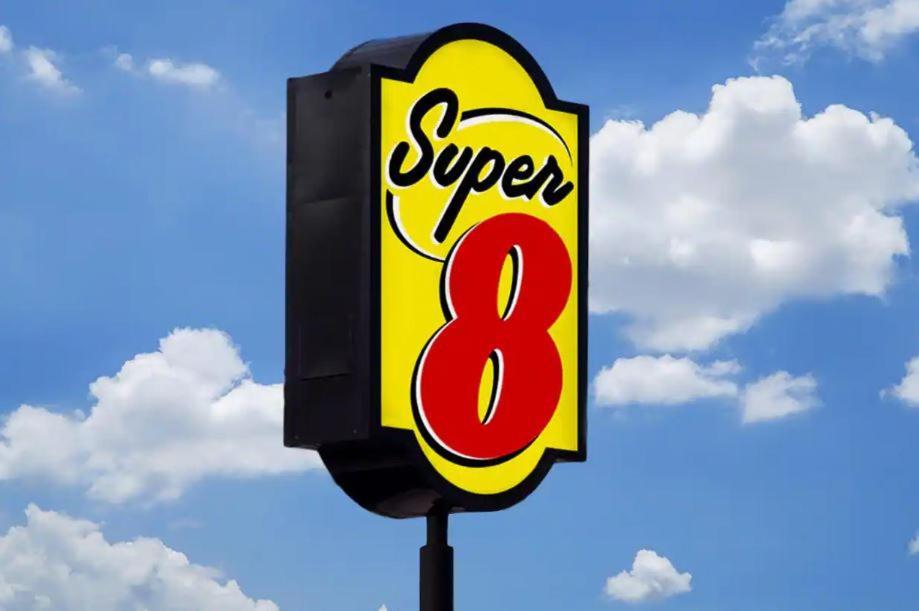 Super 8 By Wyndham Youngstown Girard Exterior photo